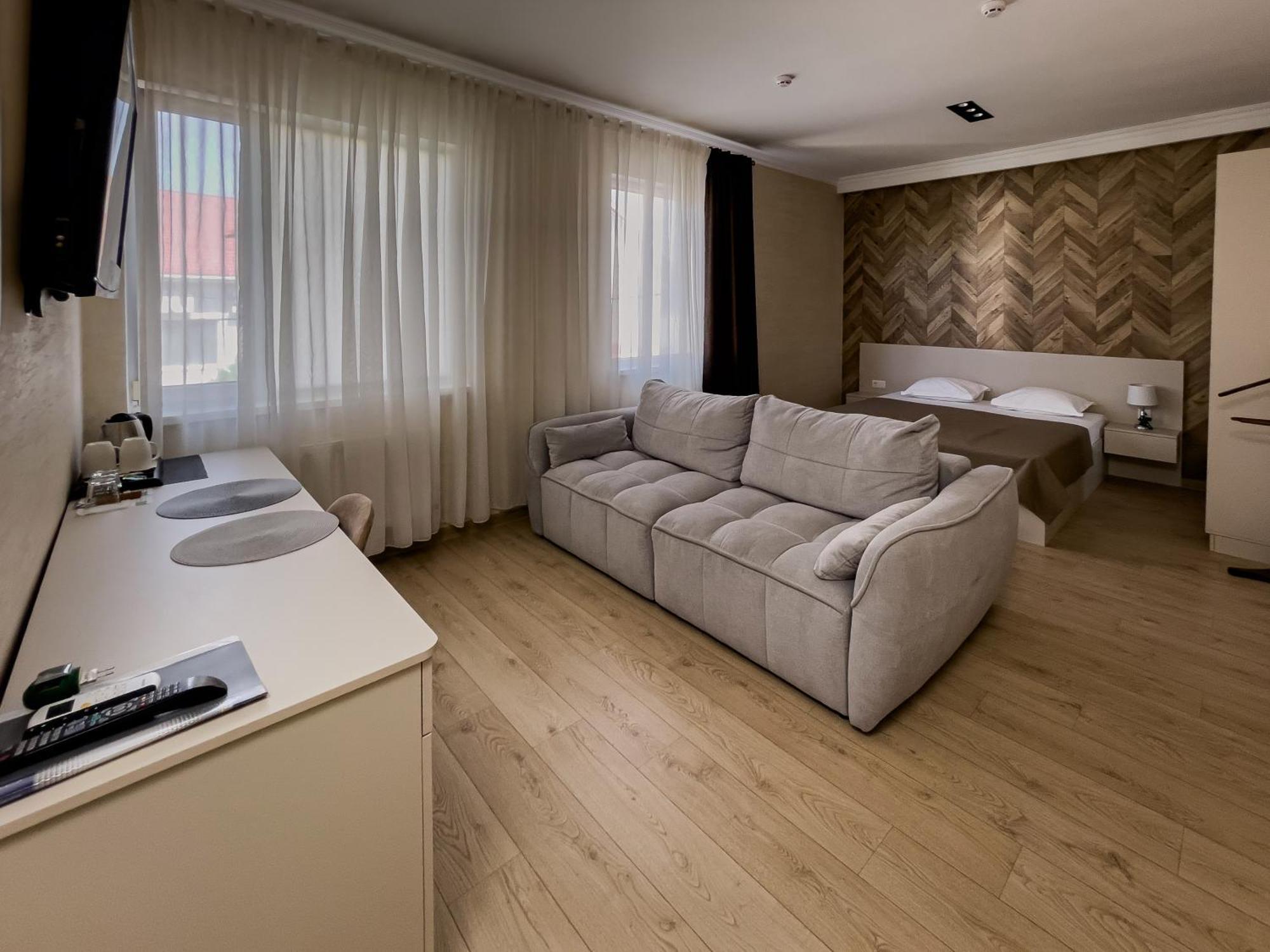Vip Hotel Izmail Εξωτερικό φωτογραφία